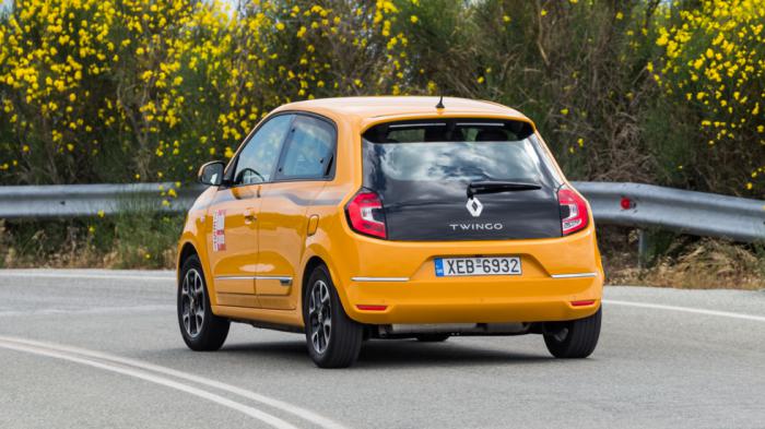Το Renault Twingo είναι ένα μίνι πόλης που διαθέτει εντυπωσιακά μικρό κύκλο στροφής για την διευκόλυνση των κινήσεων μέσα στην πόλη.