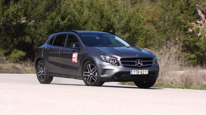 Η Mercedes GLA 2013-2019 χωράει άνετα 5 ενήλικες επιβάτες