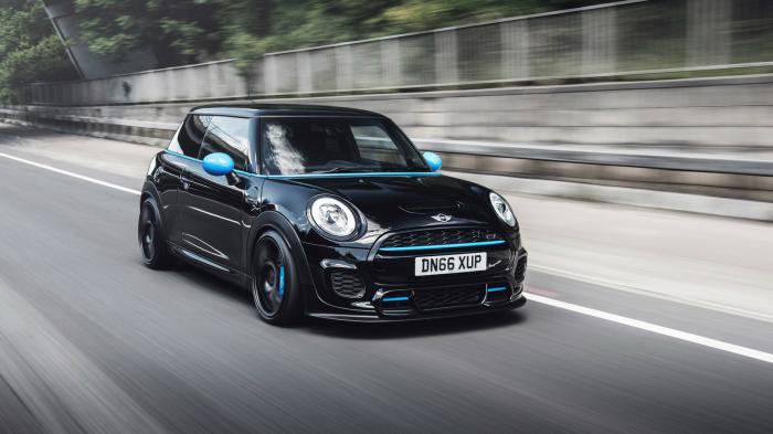 Ο 2λιτρος turbo κινητήρας του Cooper S αποδίδει πλέον 280 άλογα.