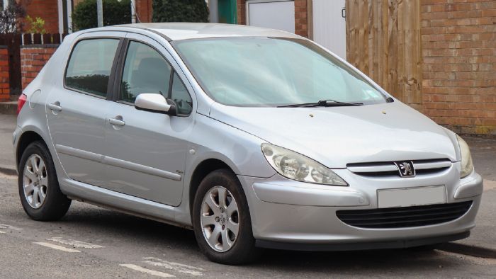 Peugeot 307: Car of the Year το 2002