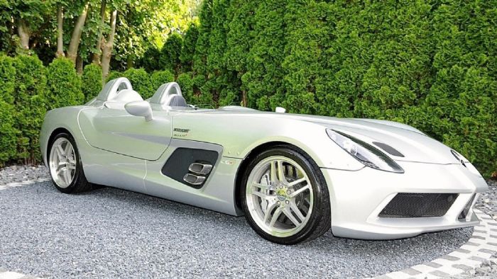 H Mercedes-Benz έφτιαξε το 2009 μόλις 75 αντίτυπα της SLR Stirling Moss, ένα ανθρακονημάτινο speedster μοντέλο 650 ίππων, που κοστίζει σήμερα μία (μεγάλη) περιουσία.