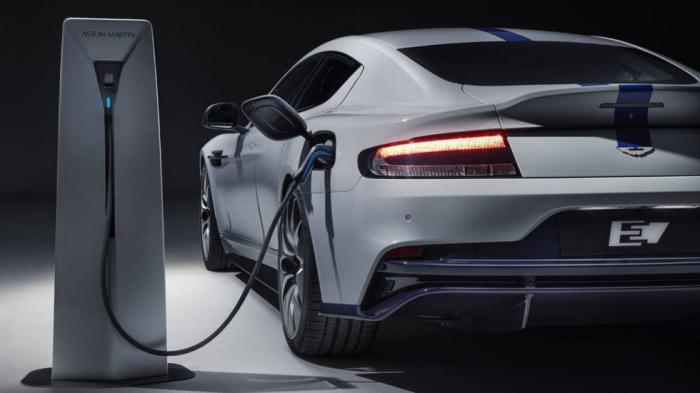 Aston Martin: Ηλεκτροκίνητα το 50% των πωλήσεων έως το 2030   
