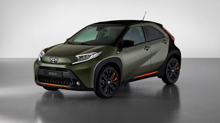 Toyota AygoX: Το μίνι που έγινε crossover & ψάχνει... περιπέτειες