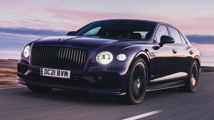 Η Bentley Flying Spur διέσχισε την Ισλανδία με καύσιμο από άχυρο  