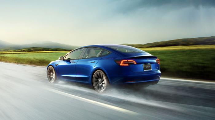 Η Tesla άφησε δεύτερη τη VW σε πωλήσεις ηλεκτρικών στη Γερμανία! 