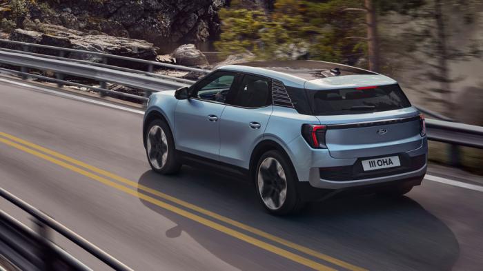 Το νέο ηλεκτρικό SUV της φίρμας πατά στην πλατφόρμα που εξελίχθηκε από τη συνεργασία της Ford με την VW και συγκριτικά με τον προκάτοχο του ονόματός του έχει αισθητά μειωμένες διαστάσεις. Το νέο ηλεκτρικό SUV της φίρμας πατά στην πλατφόρμα που εξελίχθηκε από τη συνεργασία της Ford με την VW και συγκριτικά με τον προκάτοχο του ονόματός του έχει αισθητά μειωμένες διαστάσεις.