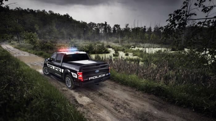 Το συγκεκριμένο όχημα βασίζεται στο F-150 FX4 και φέρει τον κινητήρα EcoBoost V6 3,5 λίτρων που παράγει 375 ίππους και 636 Nm ροπής.