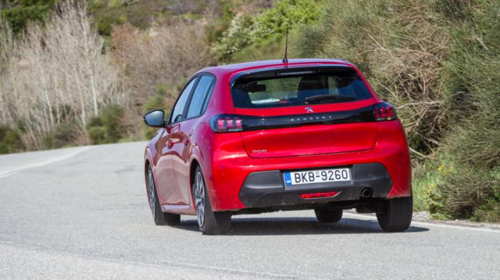 Το Peugeot 208 συνδυάζει την ευχάριστη οδηγική αίσθηση με την άνεση που προσφέρει η απορροφητικότητα της ανάρτησης. Το Peugeot 208 συνδυάζει την ευχάριστη οδηγική αίσθηση με την άνεση που προσφέρει η απορροφητικότητα της ανάρτησης.