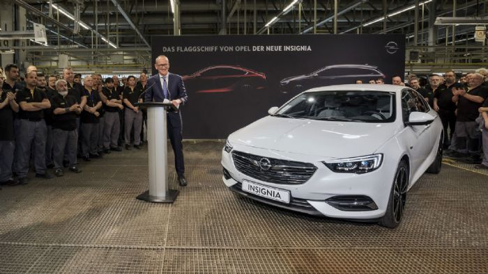 Το πρώτο Opel Insignia Grand Sport βγήκε από τη γραμμή παραγωγής της μάρκας στο εργοστάσιο του Russelsheim.