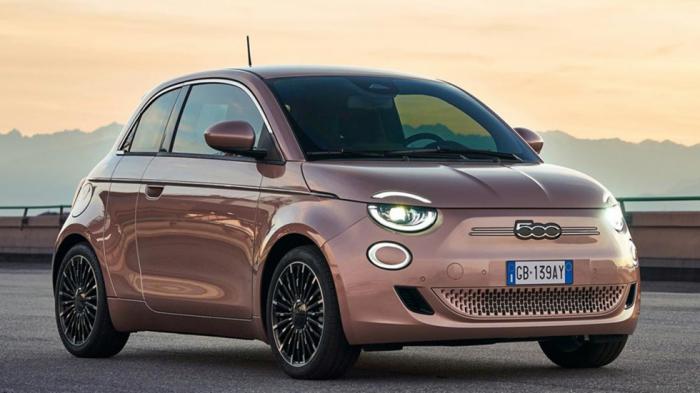 Το ηλεκτρικό Fiat 500e θα αποκτήσει κινητήρα εσωτερικής καύσης 