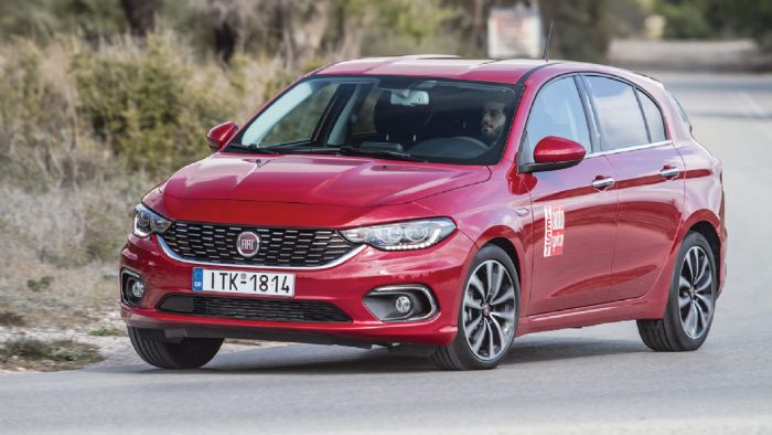 Δοκιμάζουμε το νέο πεντάθυρο Fiat Tipo στην έκδοση με τον 1.300άρη turbo diesel κινητήρα απόδοση 95 ίππων. Δοκιμάζουμε το νέο πεντάθυρο Fiat Tipo στην έκδοση με τον 1.300άρη turbo diesel κινητήρα απόδοση 95 ίππων.
