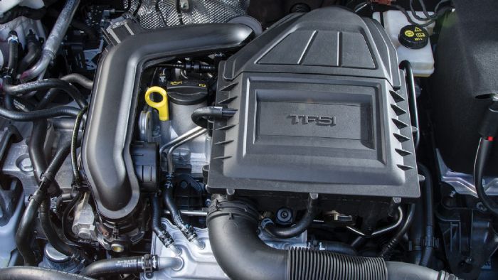 Σβέλτος σε επιδόσεις, πολιτισμένος σε λειτουργία και οικονομικός είναι ο 1.000άρης turbo κινητήρας βενζίνης των 115 ίππων.
