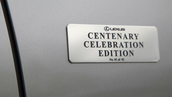 Η έκδοση Lexus LS 600h L Centenary Celebration Edition διαθέτει ειδικά σχέδια.