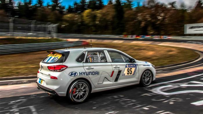 Δύο i30N για την Hyundai στον αγώνα Nurburgring 24-ώρες.