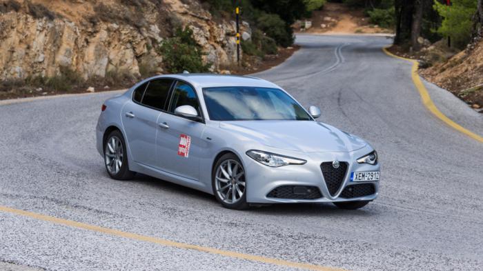 Δοκιμή: Bασική Alfa Romeo Giulia με 200 άλογα 