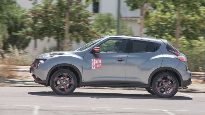 Το Nissan Juke έχει 110 άλογα και 6τάχυτο κιβώτιο καταφέρνοντας να είναι το πιο σβέλτο σε επιδόσεις.
