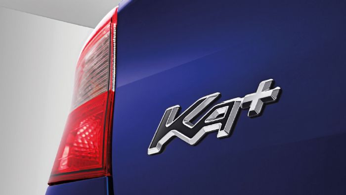 Το νέο Ford Ka θα φέρει πλέον το «+» στην ονομασία του προκειμένου να τονίσει τη διαφορετικότητά του και την υπεροχή του έναντι του μοντέλου που αντικαθιστά.