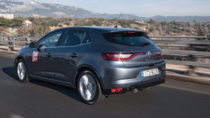 O tech freak θα διαλέξει το Renault Megane. O tech freak θα διαλέξει το Renault Megane.