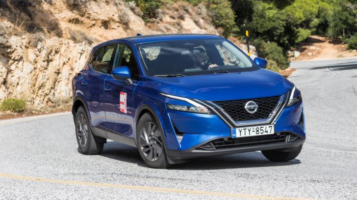 Το 3ης γενιάς Nissan Qashqai σχεδιαστικά δείχνει πιο ήπιων τόνων, έχοντας όμως ελκυστικό και πολύ μοντέρνο στυλ, χάρη στα φουτουριστικά φώτα του και στη V-Motion μάσκα.