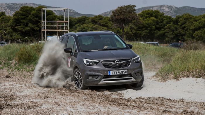 Opel Crossland X: Ανετο και all around
