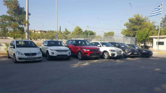 Oι ληστές επικεντρώνονταν κυρίως σε Range Rover και BMW αυτοκίνητα ενώ είχαν ειδίκευση στο μοντέλο X.    