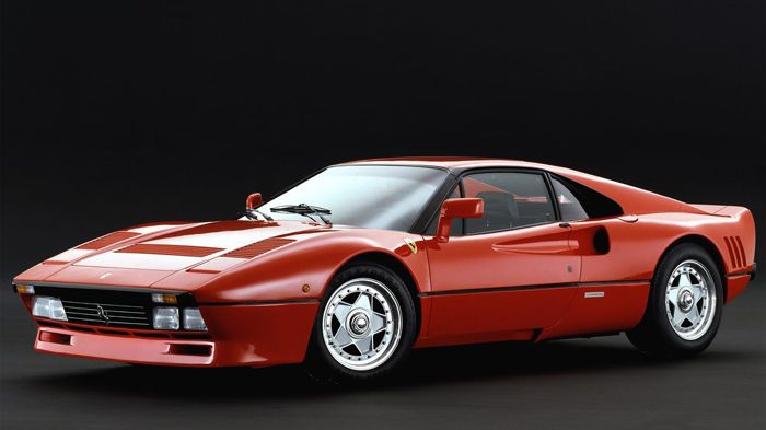 Η νεώτερη ιστορία των κορυφαίων Ferrari ξεκίνησε από τη 288 GTO. Η νεώτερη ιστορία των κορυφαίων Ferrari ξεκίνησε από τη 288 GTO.