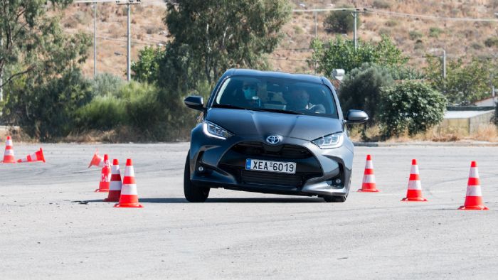 Με πόσα «έστριψε» το νέο Toyota Yaris (+video) 