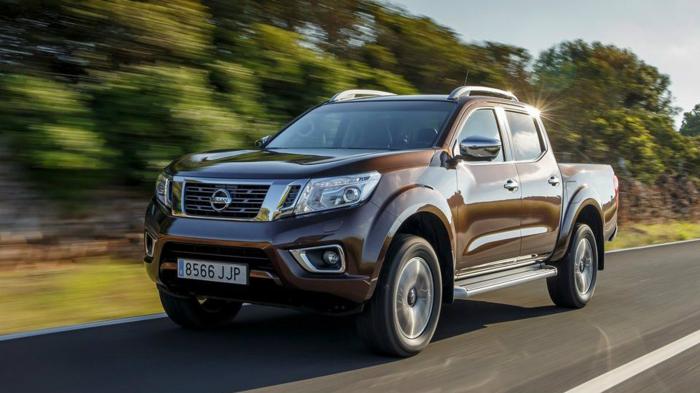 Το Νissan Navara standard edition.