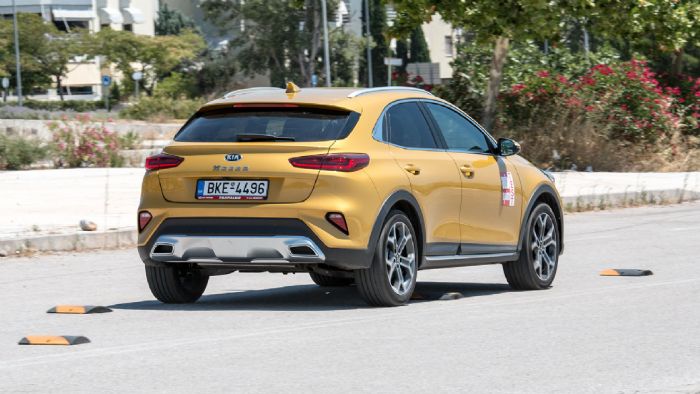 Το Kia Xceed κατάφερε να κρατήσει τον θόρυβο της ανάρτησης έξω από την καμπίνα με εξαιρετικό τρόπο. Δεύτερο στην «κατάταξη του θορύβου». Το Kia Xceed κατάφερε να κρατήσει τον θόρυβο της ανάρτησης έξω από την καμπίνα με εξαιρετικό τρόπο. Δεύτερο στην «κατάταξη του θορύβου».