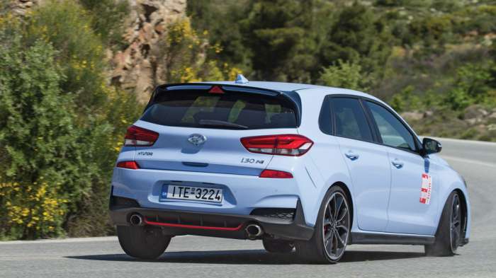 Hyundai i30 N και Peugeot 308 GTI: Ο ορισμός της απόλαυσης στο δρόμο! Hyundai i30 N και Peugeot 308 GTI: Ο ορισμός της απόλαυσης στο δρόμο!