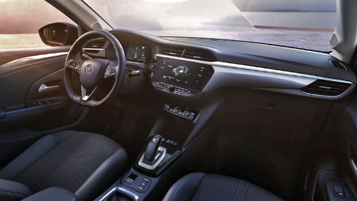 Ποιοτικό και σύγχρονο σχεδιαστικά είναι το εσωτερικό του νέου Opel Corsa-e με στοιχεία που προέρχονται από τα νεότερα μοντέλα της εταιρείας. 