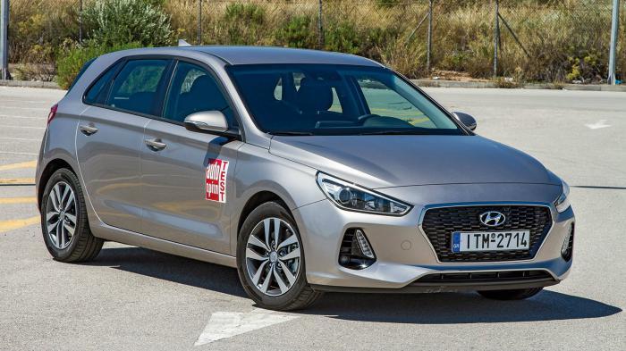 Hyundai i30:  Μέτρηση  AutoΤρίτη 368,2 λίτρα 