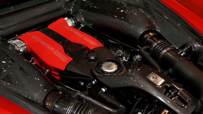 Οι βελτιωτές της xXx Performance βάζουν χέρι στον 3,9 λίτρων κινητήρα της 488 GTB και τον εκτοξεύουν στα 1.000+ άλογα. Οι βελτιωτές της xXx Performance βάζουν χέρι στον 3,9 λίτρων κινητήρα της 488 GTB και τον εκτοξεύουν στα 1.000+ άλογα.