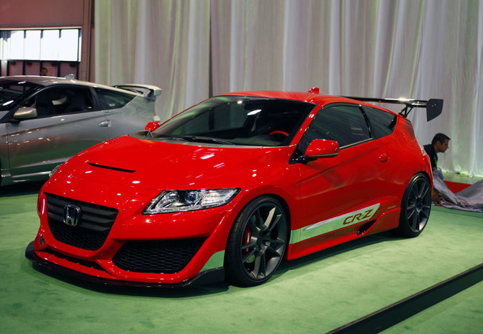 «Αγριεύει» απ’ ό,τι φαίνεται το Honda CR-Z, αφού εκτός από τη σημερινή υβριδική, θα αποκτήσει σύντομα και νέα πιο σπορ έκδοση με κινητήρα κοντά στους 200 ίππους
