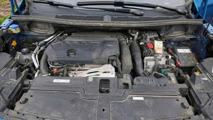 Οι κινητήρες του Opel Grandland X δεν εμφανίζουν εκτεταμένες ζημιές Οι κινητήρες του Opel Grandland X δεν εμφανίζουν εκτεταμένες ζημιές