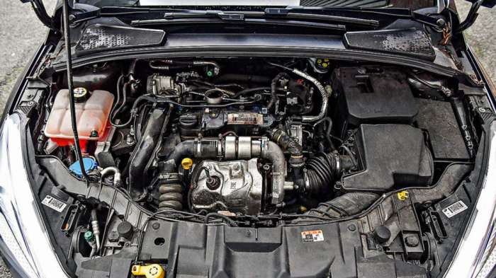 Απροβλημάτιστος ο diesel κινητήρας και καίει κάτω από 6 λτ/100 χλμ Απροβλημάτιστος ο diesel κινητήρας και καίει κάτω από 6 λτ/100 χλμ