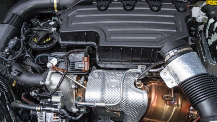 Το 500X Sport εφοδιάζεται με τον 1,3 λτ. τούρμπο βενζινοκινητήρα FireFly που αποδίδει 150 ίππους με 270 Nm ροπής και συνδυάζεται αποκλειστικά με το αυτόματο κιβώτιο διπλού συμπλέκτη 6 σχέσεων (DCT).