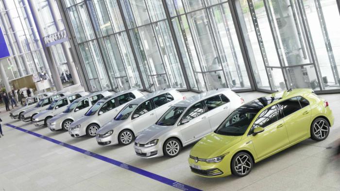 50 χρόνια VW Golf. Γιορτάζει με το τελευταίο μη ηλεκτρικό Golf 50 χρόνια VW Golf. Γιορτάζει με το τελευταίο μη ηλεκτρικό Golf