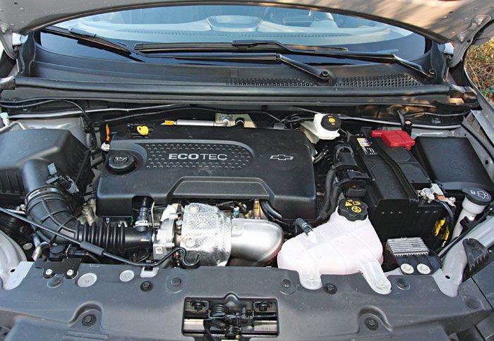 Ο 1,3 diesel κινητήρας προσφέρει πολύ χαμηλή κατανάλωση και καλές ρεπρίζ. Ο 1,3 diesel κινητήρας προσφέρει πολύ χαμηλή κατανάλωση και καλές ρεπρίζ.