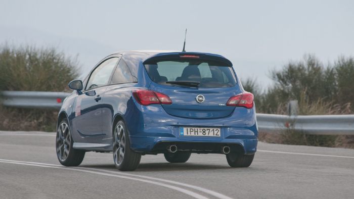 Aν το ζητούμενο είναι η αποτελεσματικότητα, τότε το νέο Opel Corsa OPC χτυπάει κορυφή, αφού σε μεταφέρει τάχιστα και με ασφάλεια σε κάθε διαδρομή.