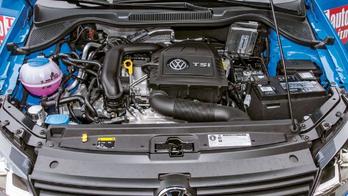O 1,2 λτ. τρικύλινδρος turbo κινητήρας του VW Polo, χαρίζει στο γερμανικό μοντέλο τις πιο γρήγορες επιδόσεις.