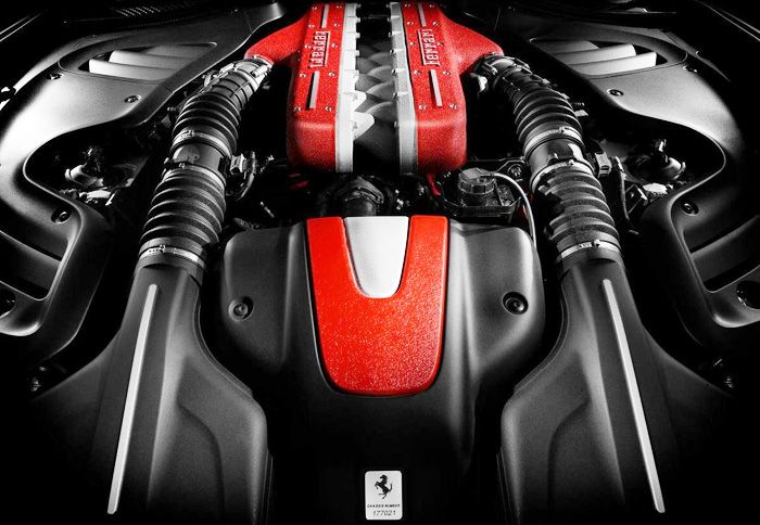 Η Ferrari θα εξελίξει κινητήρα για χάρη της Fiat, που θα χρησιμοποιηθεί από Maserati-Alfa Romeo (εδώ ο κινητήρας της FF). 