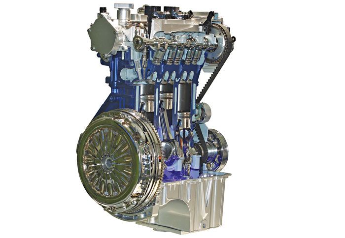 O νέος τρικύλινδρος 1.000άρης ΕcoBoost κινητήρας της Ford έχει δύο διαφορετικές εκδοχές 100 και 125 ίππων, με την κατανάλωση του να περιορίζεται στα 4,7 λτ./100 χλμ. και τις εκπομπές CO2 στα 109 γρ./χ