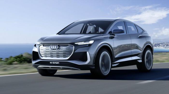 To Audi Q4 e-tron Sportback σε μορφή concept.