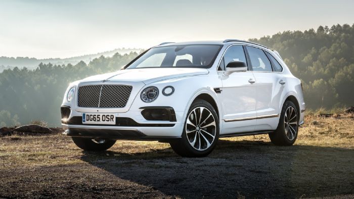 Η Bentley έχει ήδη ανεβάσει την ετήσια παραγωγή της Bentayga από τα 3.600 στα 5.500 «κομμάτια». Αλλά και πάλι αυτό δεν είναι αρκετό, καθώς υπάρχουν 10.000 προ-παραγγελίες.