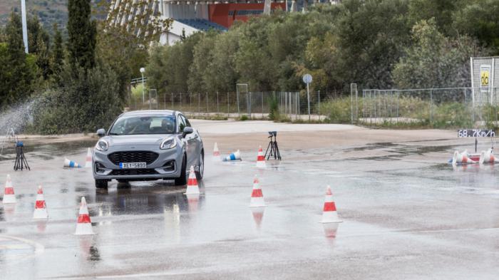 Bridgestone Turanza 6: Δοκιμασία elk test σε βρεγμένο οδόστρωμα.