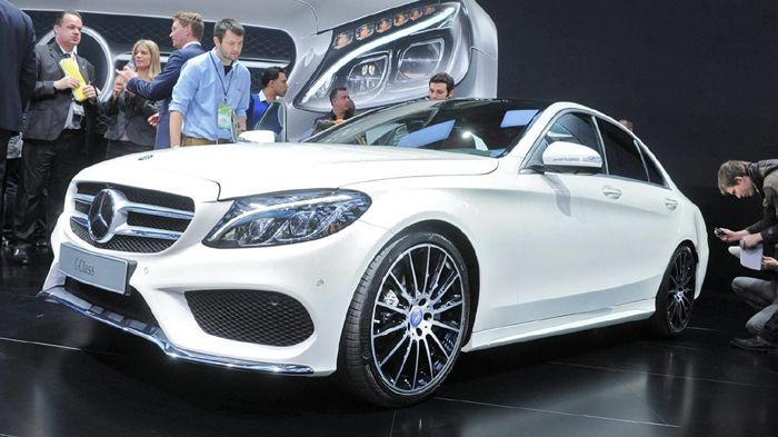 Η νέα C450 AMG Sport, όπως θα ονομάζεται, θα τοποθετηθεί στην γκάμα της Mercedes μεταξύ της εικονιζόμενης C400 και της νέας C63 AMG.