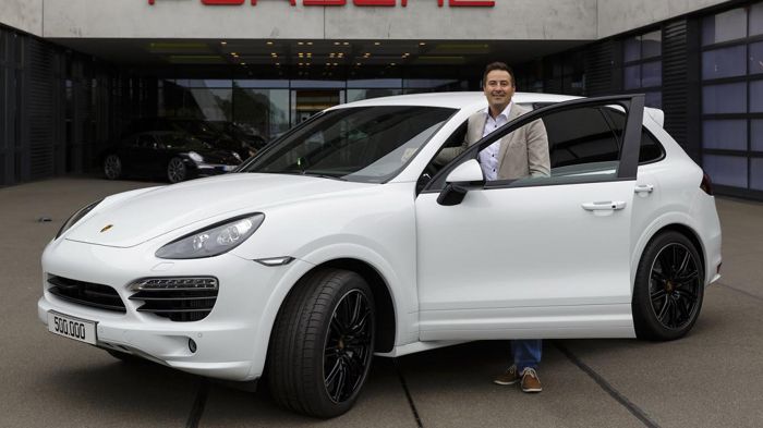 Το 500.000o μοντέλο είναι ένα λευκό Diesel Cayenne S το οποίο διαθέτει ένα διπλό turbo μοτέρ 4,2 λτ. με 8 κυλίνδρους σε διάταξη V και παράγει 382 ίππους και 850 Nm ροπής.