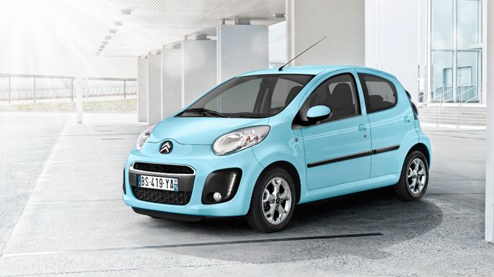 Το Citroen C1 eco έχει χαμηλή κατανάλωση -4,3 λτ./100 χλμ. μεικτός κύκλος- και μηδενικά τέλη κυκλοφορίας.