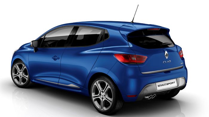 Το Clio GT 120 EDC τόσο στην χάτσμπακ όσο και στην στέισον βάγκον έκδοση, διαθέτει σπορτίφ στοιχεία καιτο χαρακτηριστικό μπλε χρώμα Malte Blue.